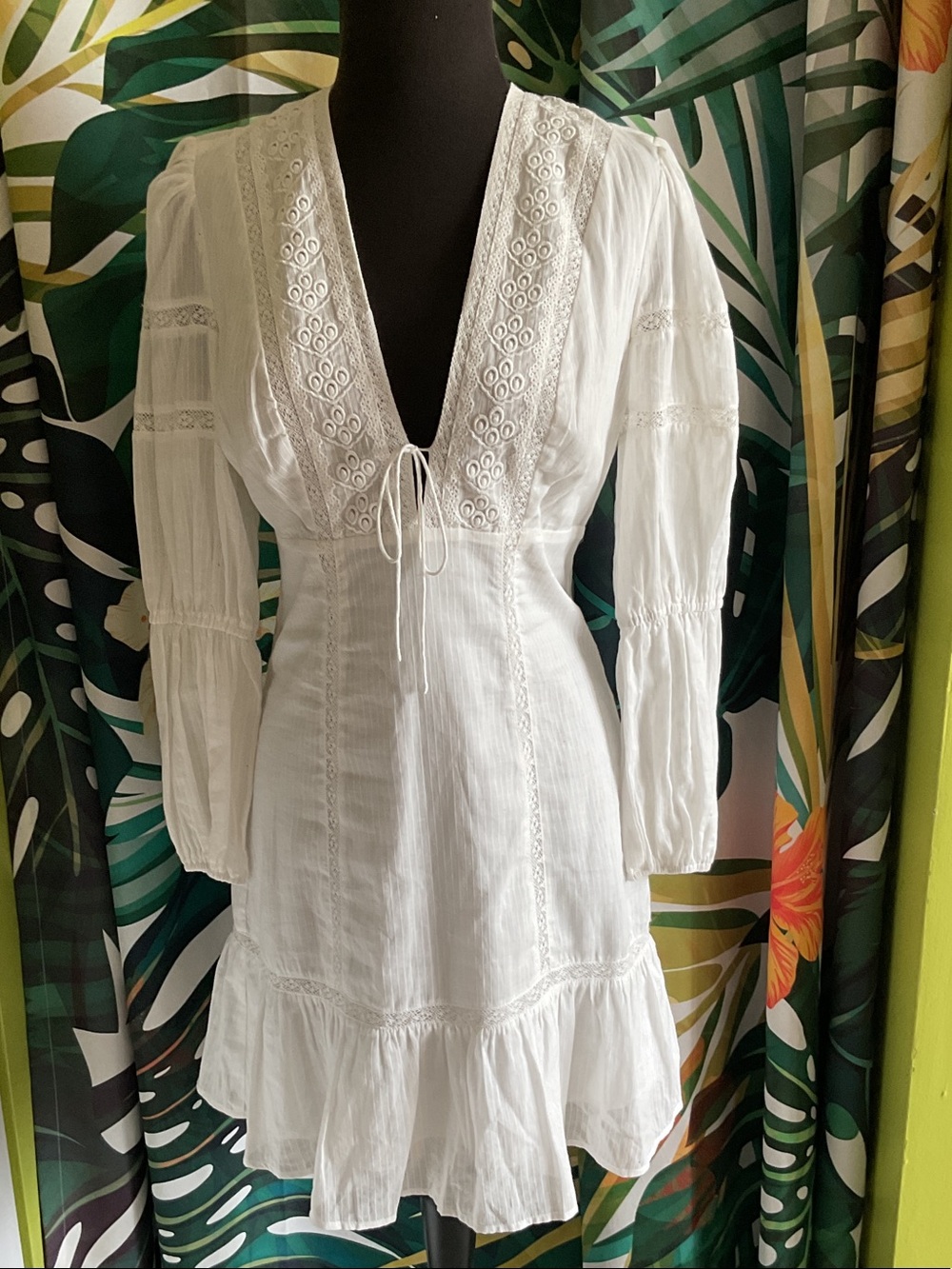 Reformation White Cotton with Eyelet Lace Mini